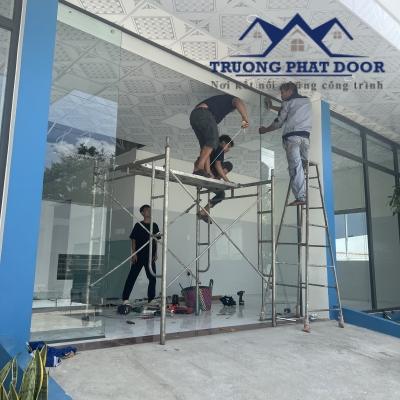 Lắp đặt Cửa tự động