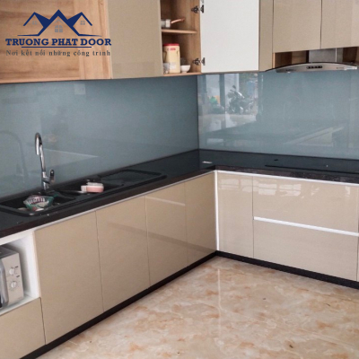Kính ốp bếp - 02