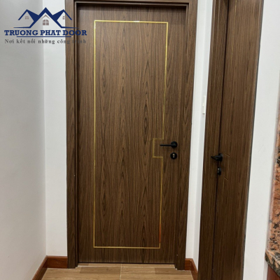 Cửa nhựa composit đồng xoài