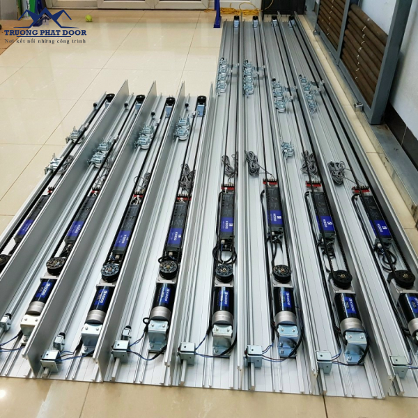 Cửa kính đóng mở tự động