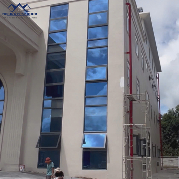 Nhà văn phòng khu công nghiệp đồng xoài 3 - Tiến Hưng