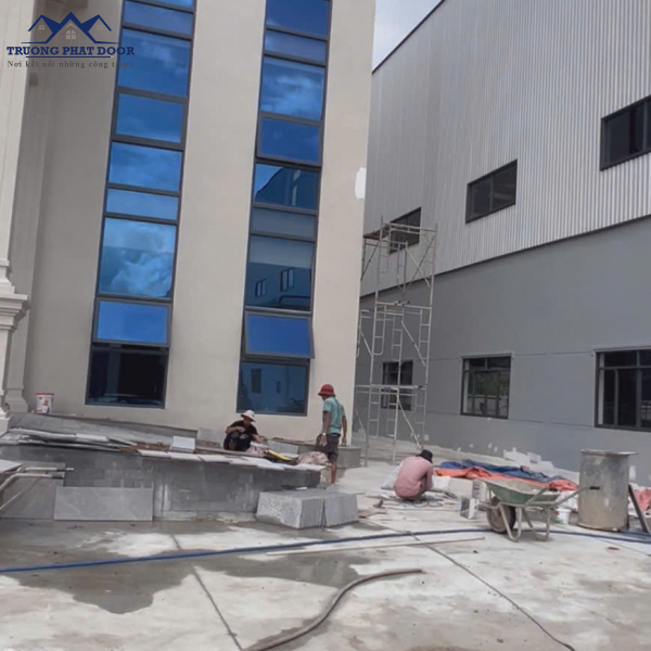 Nhà văn phòng khu công nghiệp đồng xoài 3 - Tiến Hưng